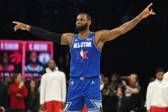 1611801115870008664.jpg 世界杯直播下载-NBA全明星投票明日正式开始 13人薪水与此挂钩